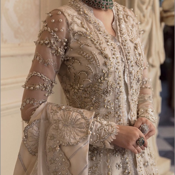 Republic womenswear (un pavot) Claire de lune wedding collection - Picture 7 of 7